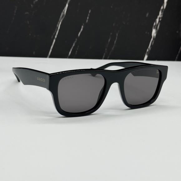 NEW GUCCI GG1427S 001 UNISEX SUNGLASSES GUCCI GG 1427S 001 BLACK GREY EYEWEAR - Picture 7 of 16